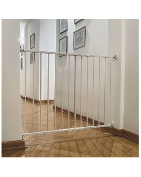 Ворота детские SafetyHome 68-106 см с креплением в стену